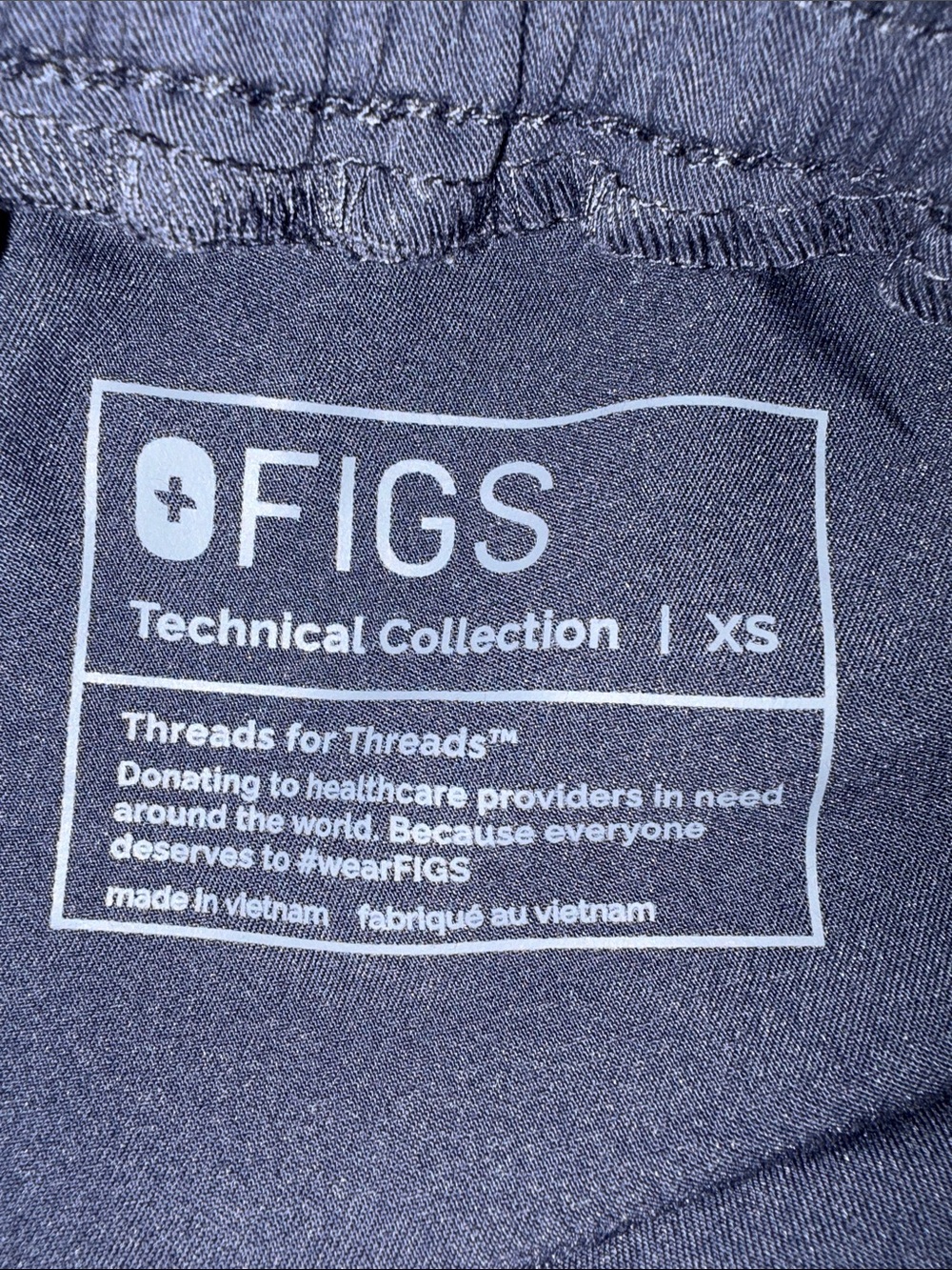 Figs Navy Scrub Bottoms Size XS - Picture 6 of 10